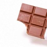 チョコレートで血圧とコレステロール値が改善できる
